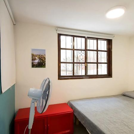Cozy Apartment In The Carmel Center Haifa Eksteriør billede