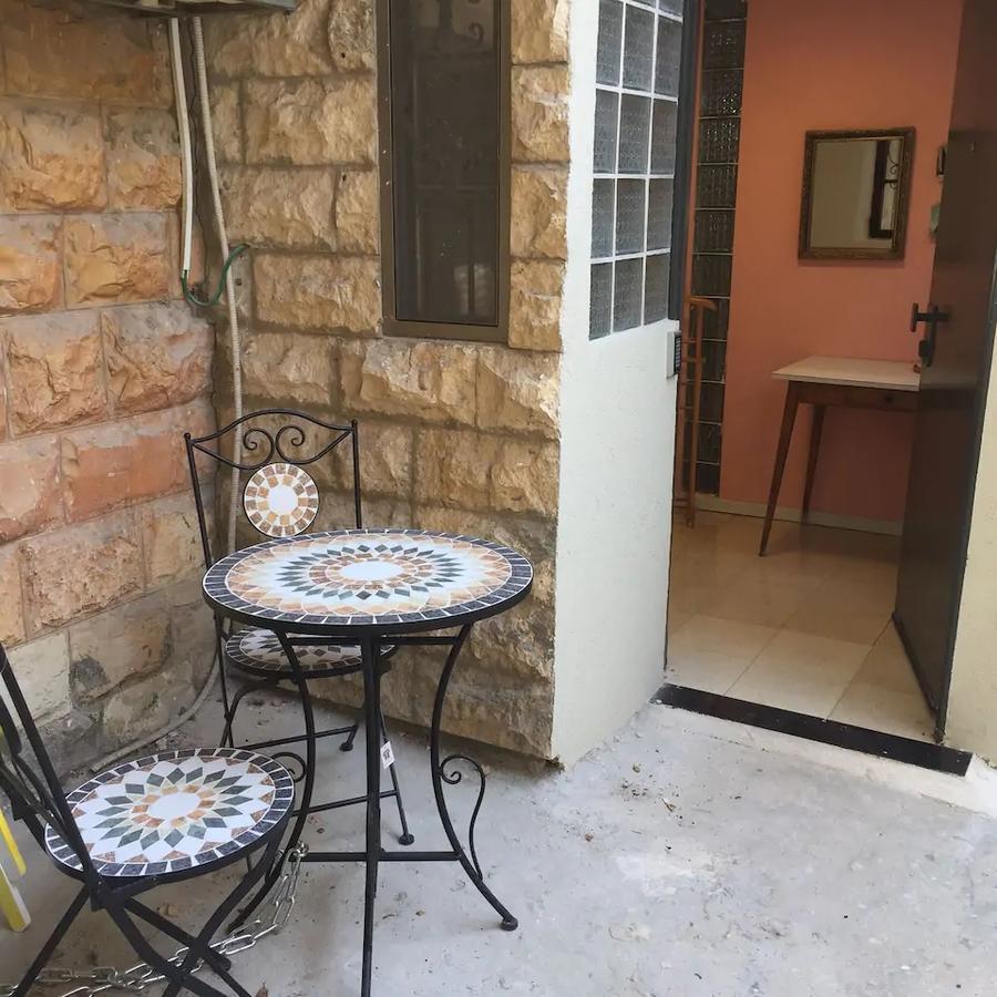 Cozy Apartment In The Carmel Center Haifa Eksteriør billede